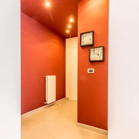 4 Star Boutique Bologna